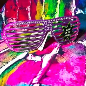 Glow In The Dark Shutter Streetwear Glasses